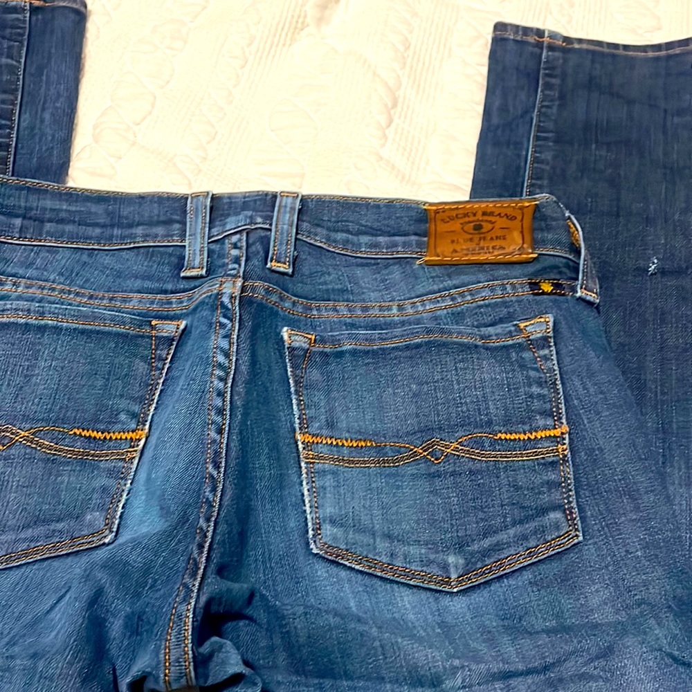 Lucky Brand Straight Leg jeans